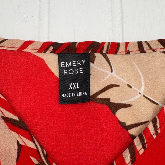 Emery Rose Red Leaf Print Blouse Size XXL Short Sleeve - Picture 2 of 5
